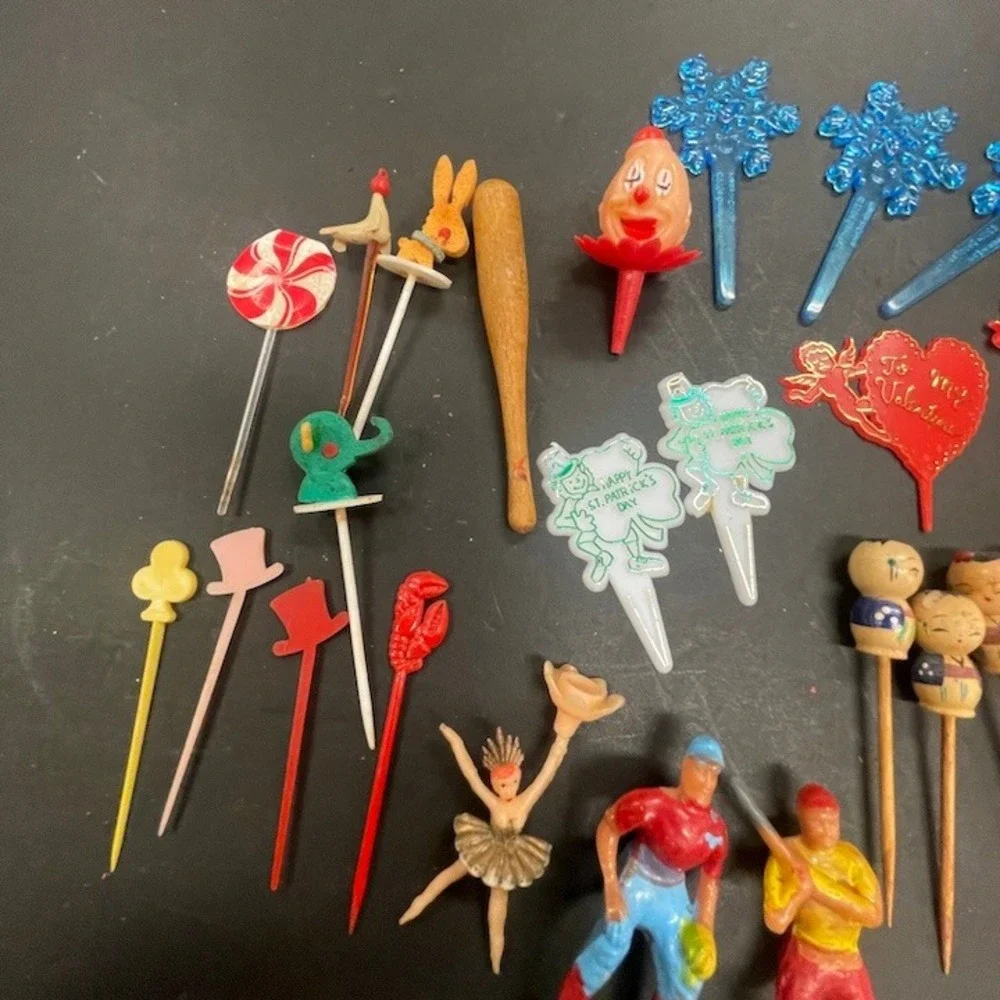 Japanese Wooden Cocktail Pics Cake Toppers Cocktail Pics 1950-1980 38 pcs
